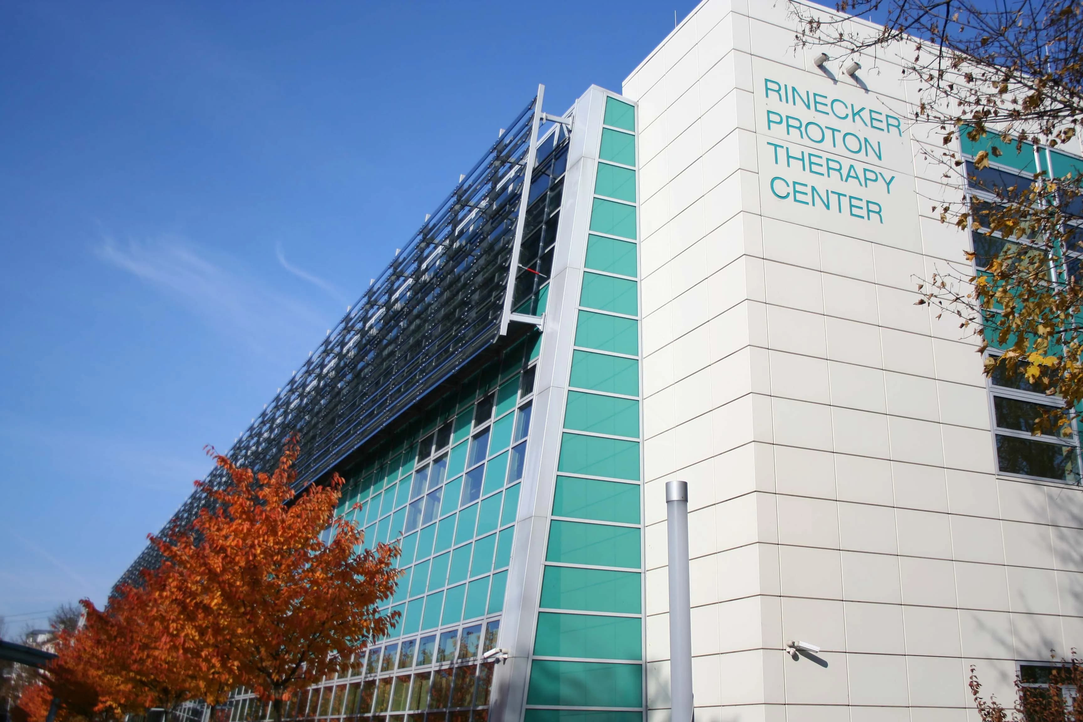 Proton therapy treatment room